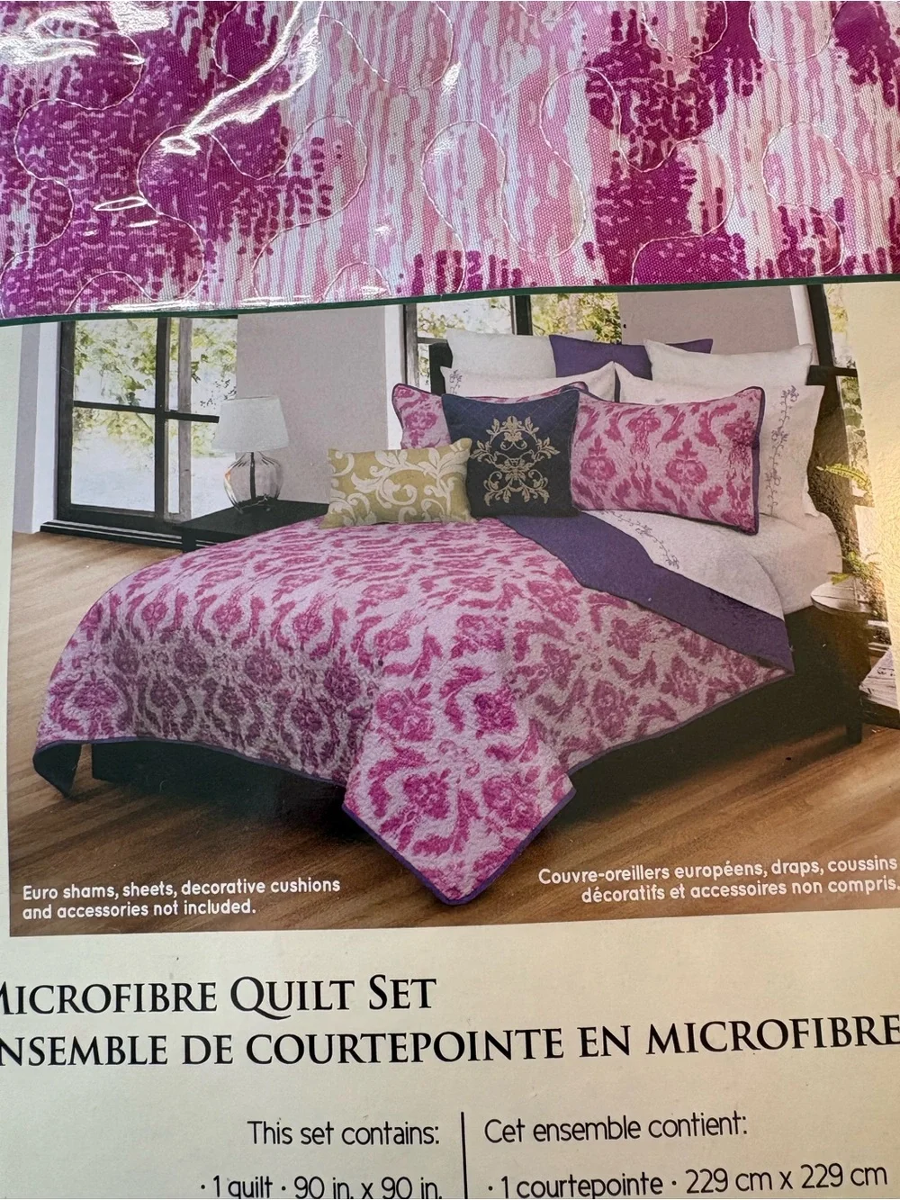 Microfiber Quilt Set in Pink Damask Pattern - 3-Piece Bedding